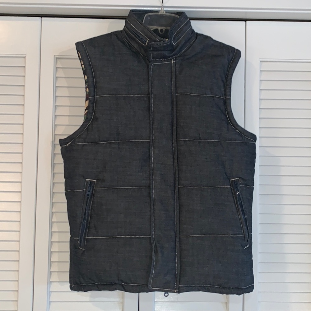 Ecko Unltd. Dark Blue Denim Puffer Winter Vest w/ Camo Lining Hidden Hood Size M